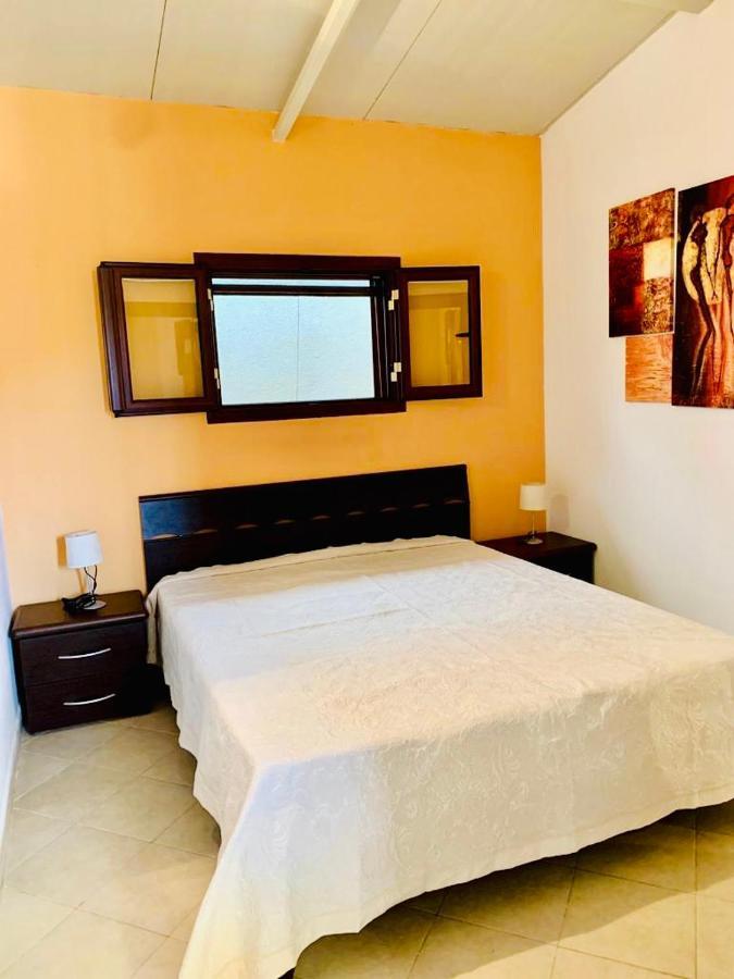 Casa Lucinzina Villa อันโญเน บันญี ภายนอก รูปภาพ
